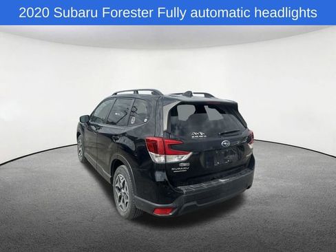 Used 2020 Subaru Forester Premium AWD/4WD image 25
