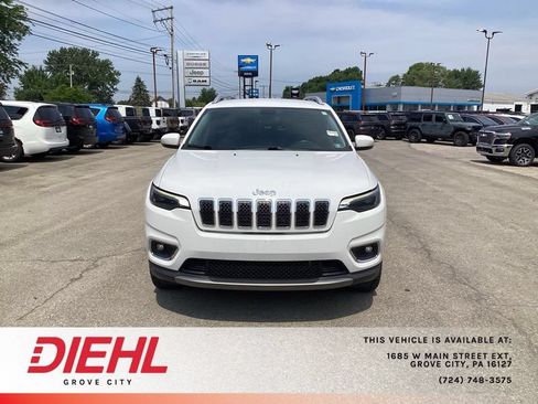 Used 2019 Jeep Cherokee Limited w/ Trailer Tow Group AWD/4WD image 2