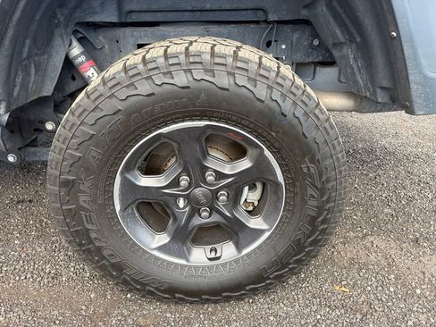 Used 2022 Jeep Gladiator Rubicon image 23