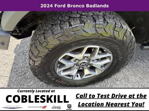 Used 2024 Ford Bronco Badlands AWD/4WD image 10