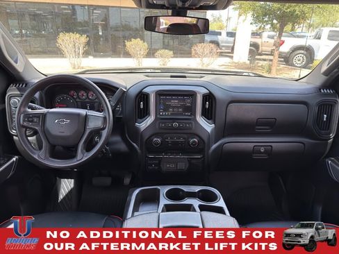 Used 2021 Chevrolet Silverado 1500 Custom Trail Boss w/ Midnight Edition AWD/4WD image 32