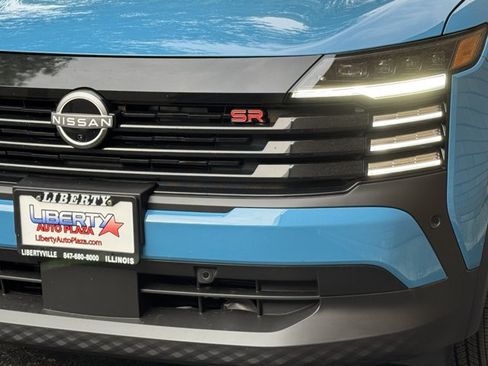 New 2026 Nissan Kicks SR w/ SR Premium Package AWD/4WD image 32
