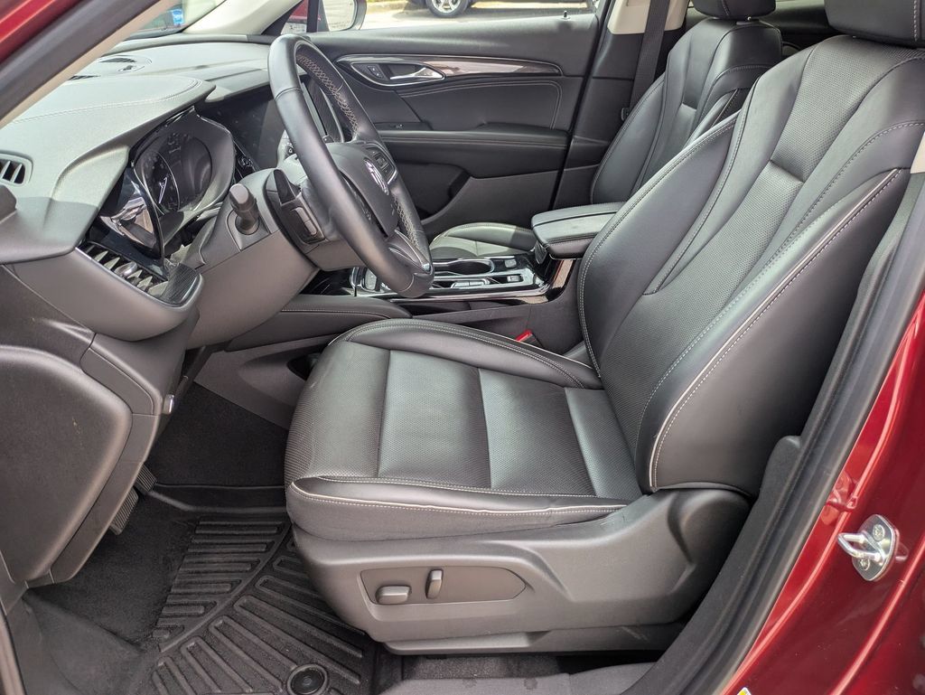 Used 2023 Buick Envision Essence FWD image 12