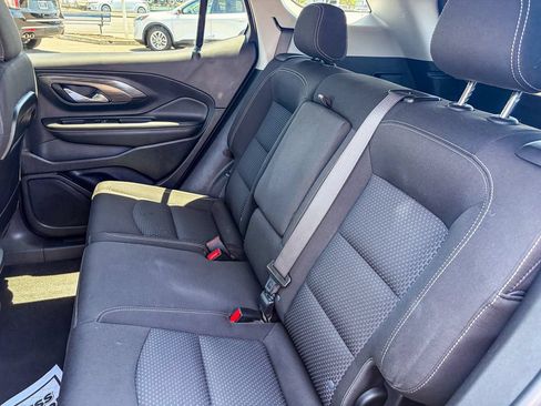 Used 2024 GMC Terrain SLE FWD image 40
