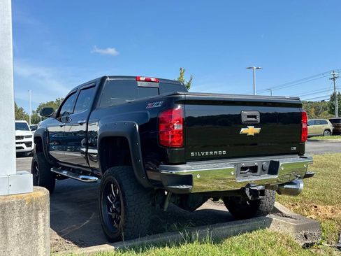 Used 2015 Chevrolet Silverado 2500 LTZ w/ Duramax Plus Package AWD/4WD image 10