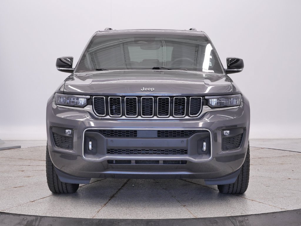 Used 2023 Jeep Grand Cherokee Overland AWD/4WD image 11