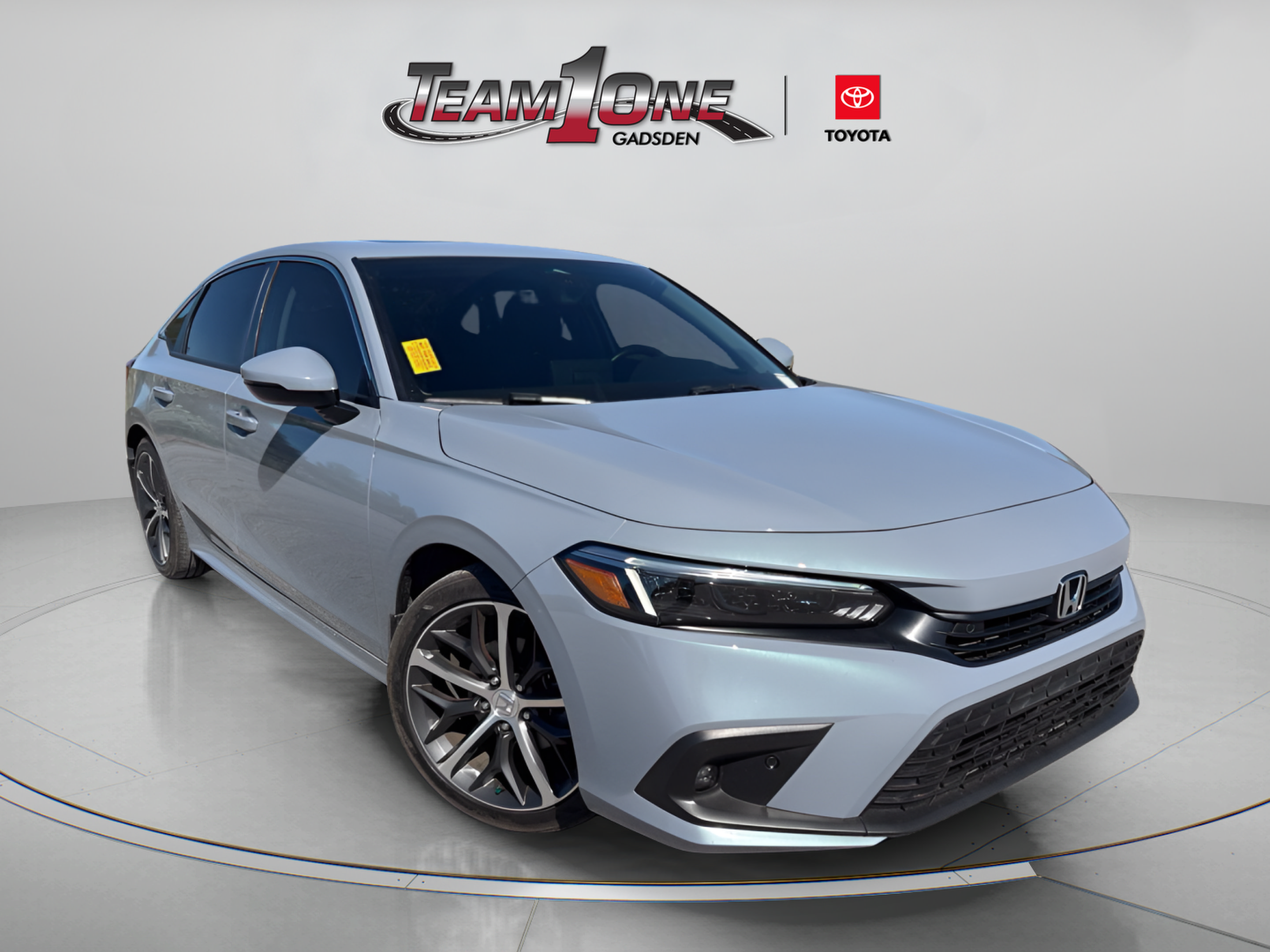 Used 2024 Honda Civic Touring image 1