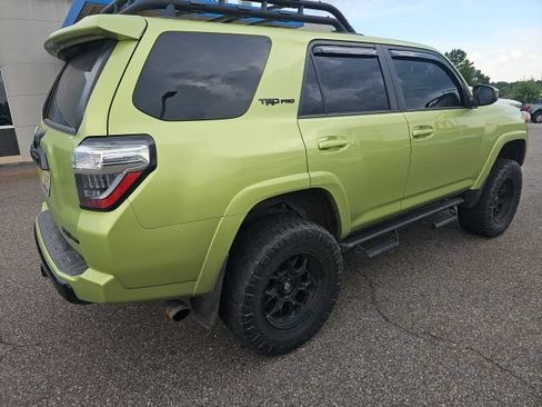 Used 2022 Toyota 4Runner TRD Pro AWD/4WD image 9