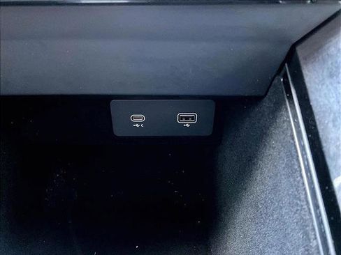 Used 2024 Land Rover Range Rover Sport Dynamic SE image 26