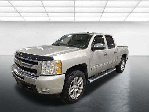 Used 2011 Chevrolet Silverado 1500 LT w/ All-Star Edition image 9