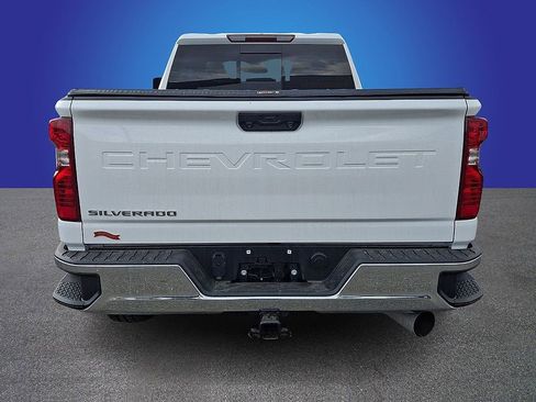 Used 2024 Chevrolet Silverado 3500 LT w/ Convenience Package AWD/4WD image 5
