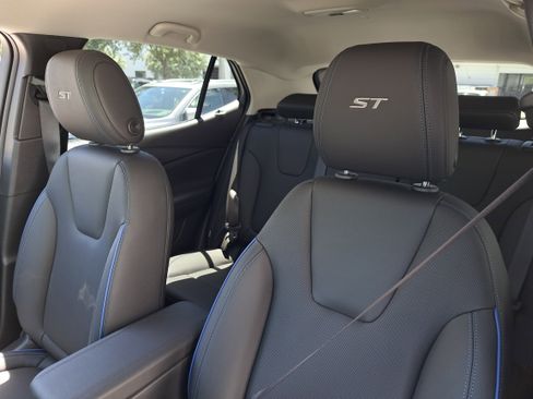 New 2026 Buick Encore GX Sport Touring w/ Advanced Technology Package image 21