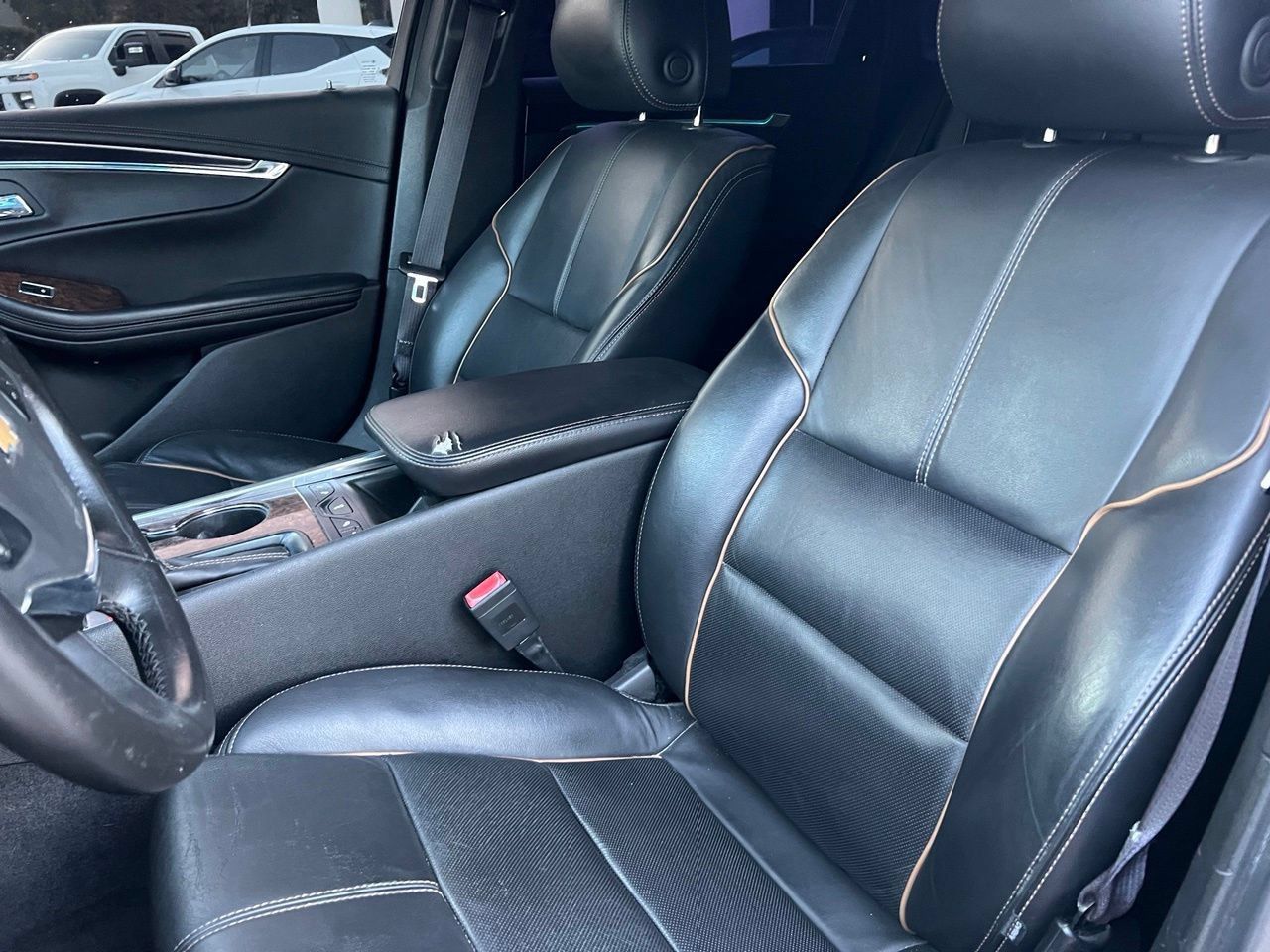 Used 2014 Chevrolet Impala LTZ FWD image 10