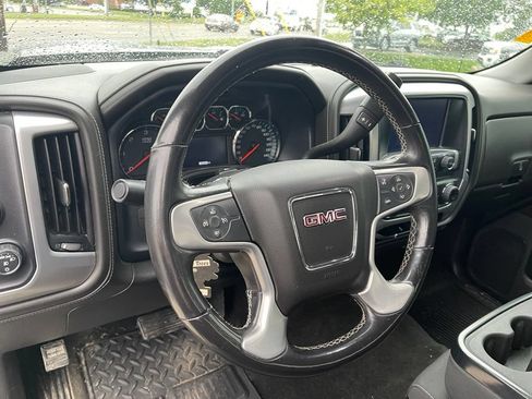 Used 2018 GMC Sierra 1500 SLE AWD/4WD image 9