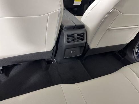 New 2026 Nissan Rogue SV FWD image 44
