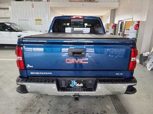 Used 2017 GMC Sierra 1500 SLE w/ SLE Value Package image 6