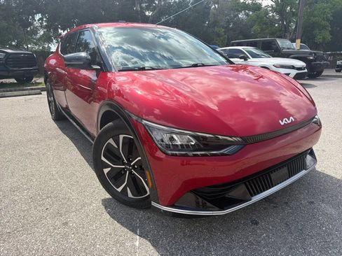 Used 2023 Kia EV6 Wind RWD image 5