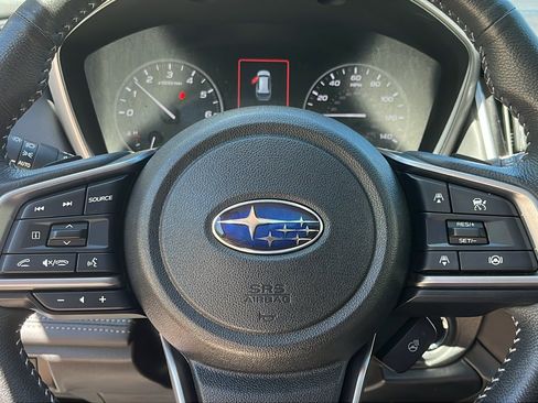 Used 2023 Subaru Outback Premium AWD/4WD image 13