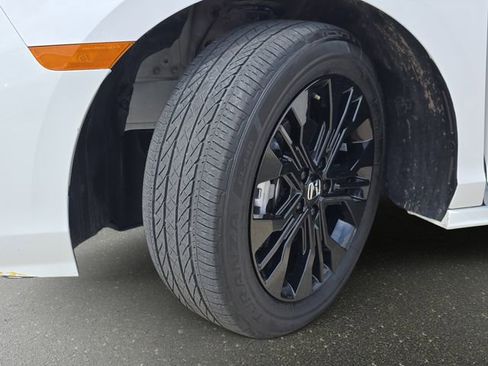Used 2025 Honda Odyssey Sport-L image 37