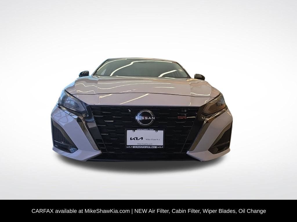 Used 2024 Nissan Altima 2.5 SR FWD image 4