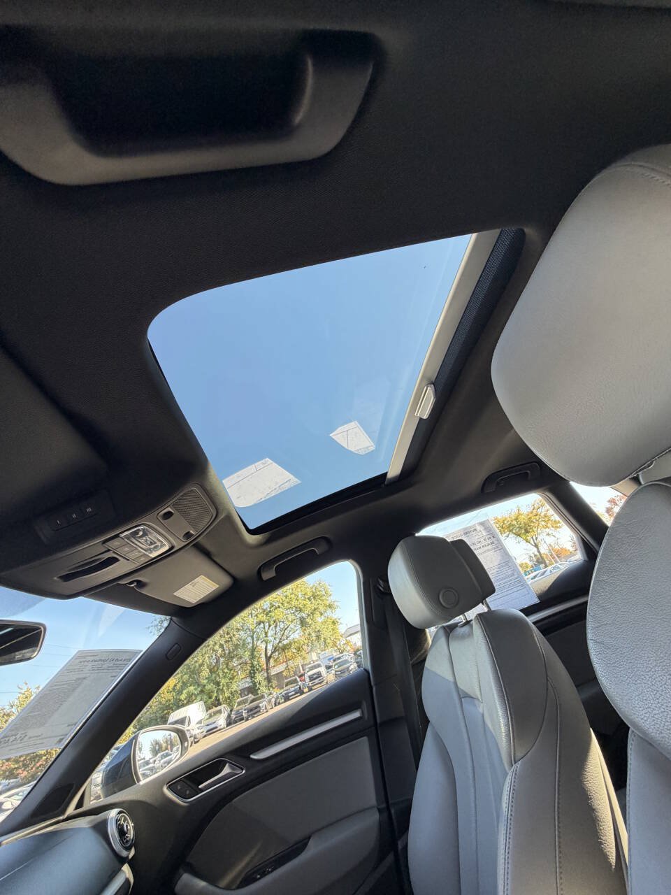 Used 2018 Audi A3 e-tron Premium w/ Sport Package FWD image 10