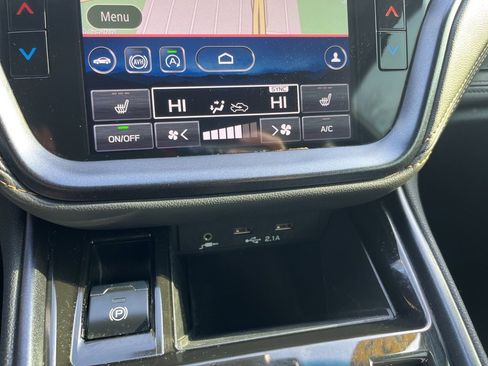 Used 2022 Subaru Outback Wilderness image 19