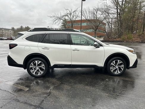 Used 2021 Subaru Outback Touring image 4