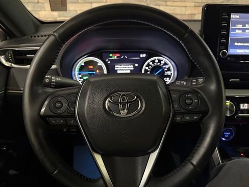 Used 2021 Toyota Venza XLE w/ Softex Package AWD/4WD image 17