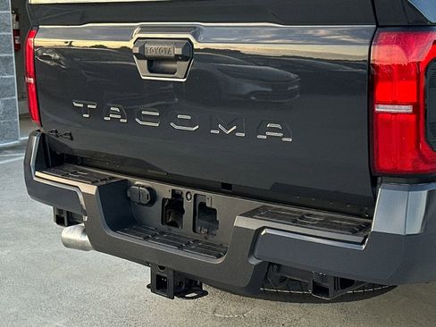 New 2026 Toyota Tacoma TRD Sport AWD/4WD image 5