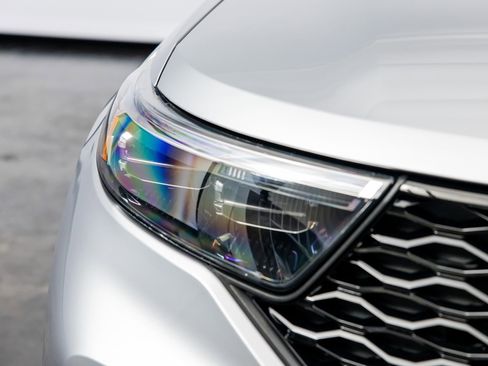 Used 2022 Ford Explorer ST w/ Equipment Group 401A image 3