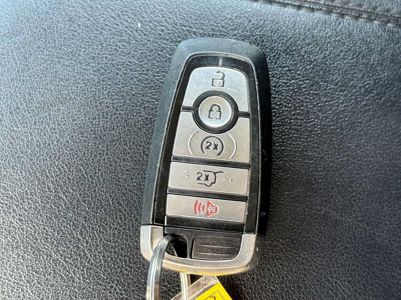 Used 2020 Ford Edge SEL w/ Convenience Package AWD/4WD image 33