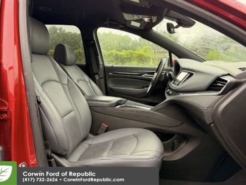 Used 2024 Buick Enclave Premium FWD image 12