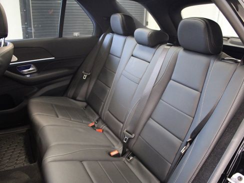 Used 2025 Mercedes-Benz GLE 350 4MATIC image 37