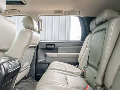 Used 2013 Toyota Sequoia SR5 image 36