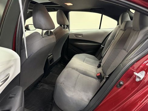 Used 2022 Toyota Corolla SE image 19