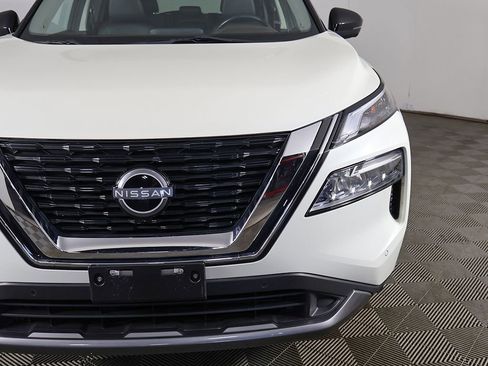 Used 2023 Nissan Rogue SL w/ SL Premium Package AWD/4WD image 15
