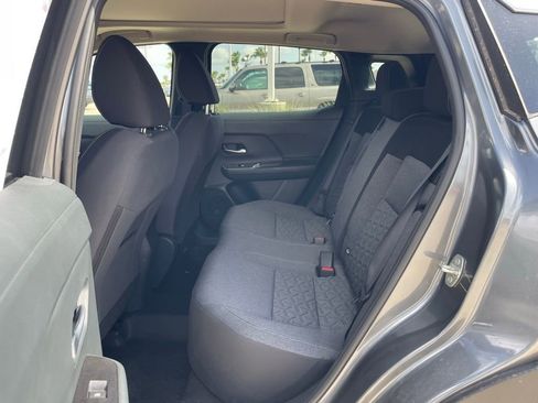 New 2025 Nissan Kicks SV w/ SV Premium Package image 18