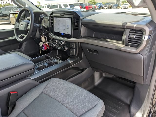 Used 2026 Ford F150 XL w/ Equipment Group 104A Hybrid AWD/4WD image 14