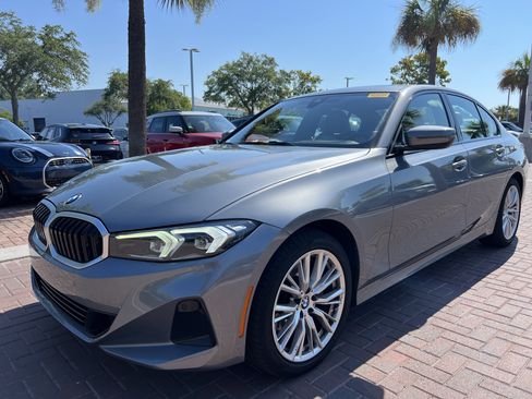 Used 2023 BMW 330i Sedan w/ Premium Package RWD image 5