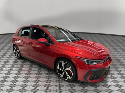 New 2026 Volkswagen GTI SE image 1