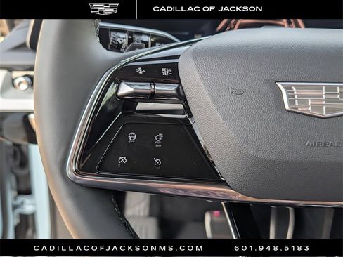 New 2026 Cadillac Optiq Sport 1 image 20