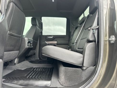 Used 2022 Chevrolet Silverado 3500 LTZ w/ LTZ Convenience Package image 23