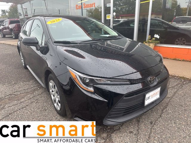 Used 2023 Toyota Corolla LE FWD image 1
