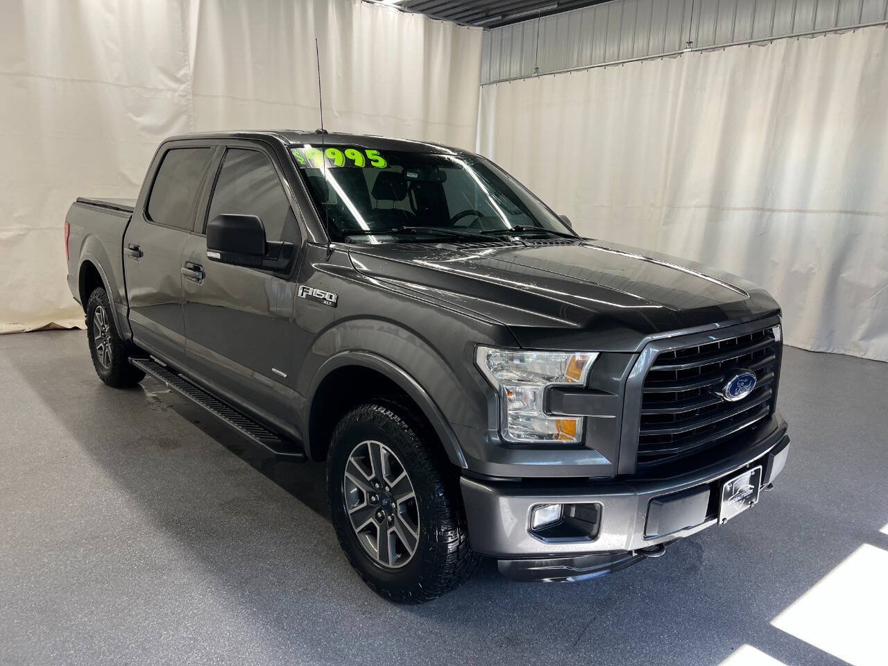 Used 2015 Ford F150 XLT w/ Equipment Group 302A Luxury AWD/4WD image 3