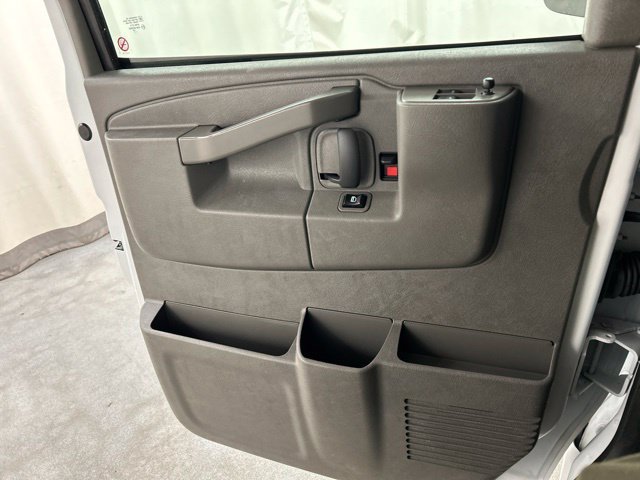 Used 2025 Chevrolet Express 2500 w/ Driver Convenience Package RWD image 12
