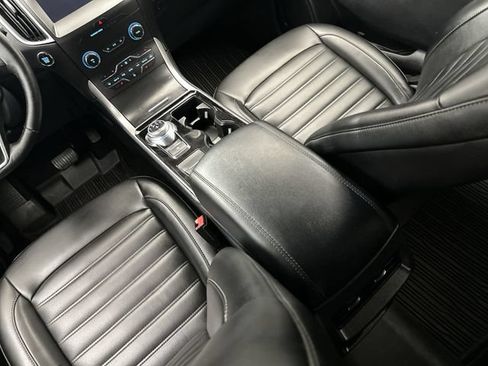 Used 2020 Ford Edge SEL w/ Convenience Package AWD/4WD image 24