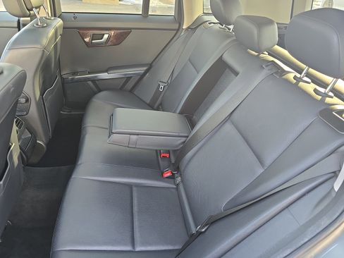 Used 2013 Mercedes-Benz GLK 350 2WD image 14
