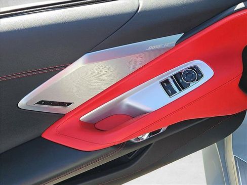 Used 2022 Chevrolet Corvette Stingray Preferred Cpe w/ Z51 Performance Package RWD image 11