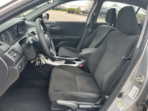 Used 2013 Honda Accord LX image 21