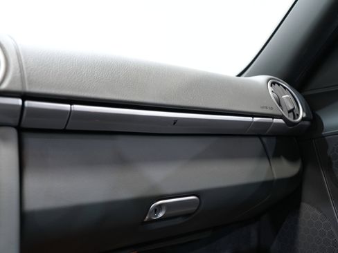 Used 2006 Porsche Cayman S image 40